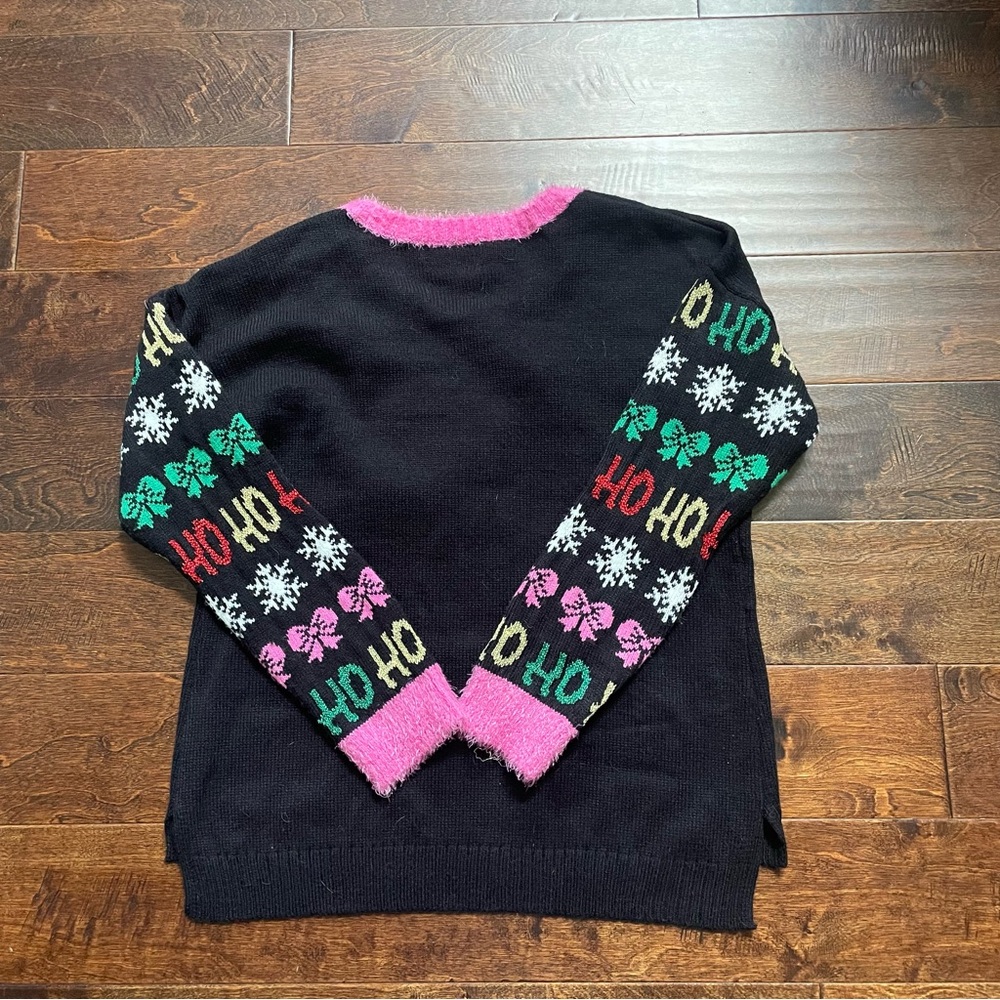 JOLLIDAYS Holiday Cat Graphic Sweater with Pink Trim Size Large - Picture 9 of 11